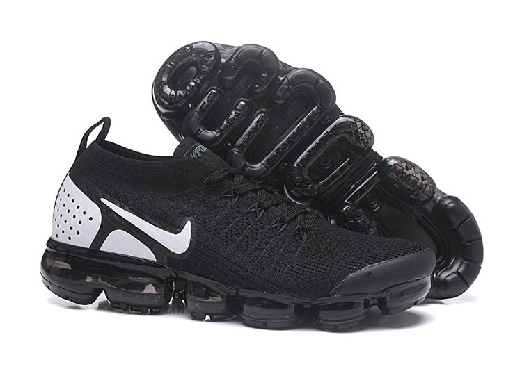 נעלי נייק-Nike Air VaporMax Flyknit 2.0W Black White – תמונה 4