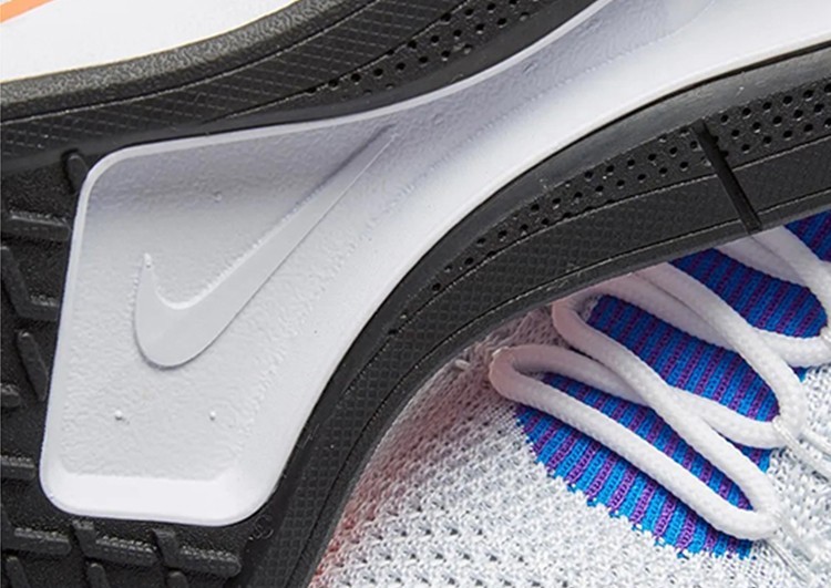 נעלי נייק-Nike Air Zoom Mariah Flyknit Racer Pure Platinum – תמונה 6