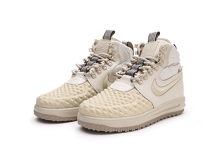 נעלי נייק-NIKE AIR LF1 DUCKBOOT SAND – תמונה 2