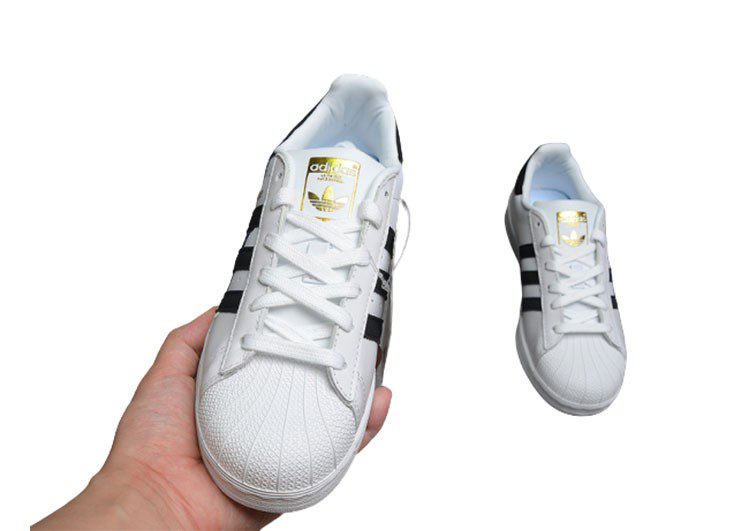 נעלי אדידס-ADIDAS Stan Smith-White-Black-Blue – תמונה 2