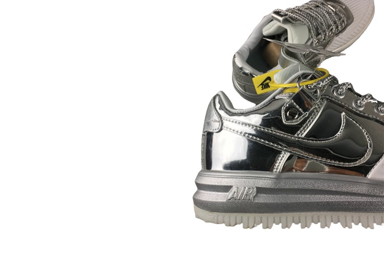 נעלי נייק-NIKE AIR LF1 DUCKBOOT WHITE- SILVER – תמונה 5