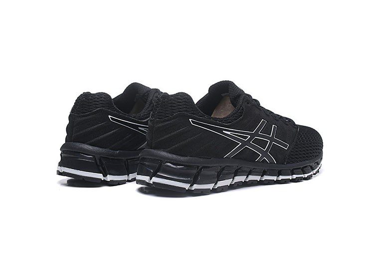 נעלי אסיקס-ASICS - Black & White – תמונה 3