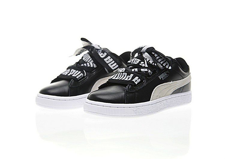 נעלי פומה- PUMA basket heart rihanna leather -Black and White – תמונה 2