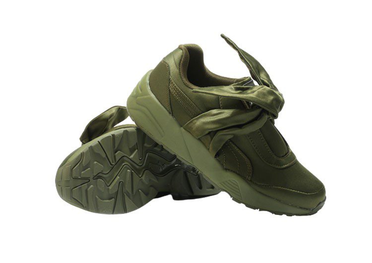 נעלי פומה- PUMA rihanna bow rubbon silk cherry blossom pink -Verdigris – תמונה 10