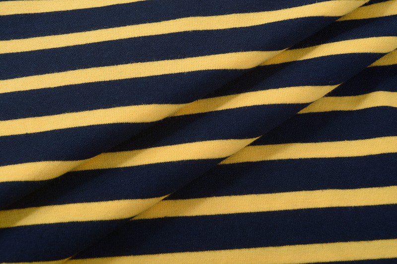 טומי הילפיגר-TOMMY POLO MEN'S TSHIRT - BLACK & YELLOW – תמונה 4