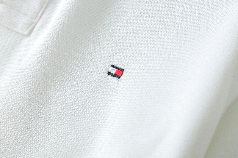 טומי הילפיגר-TOMMY POLO MEN'S TSHIRT - White – תמונה 11