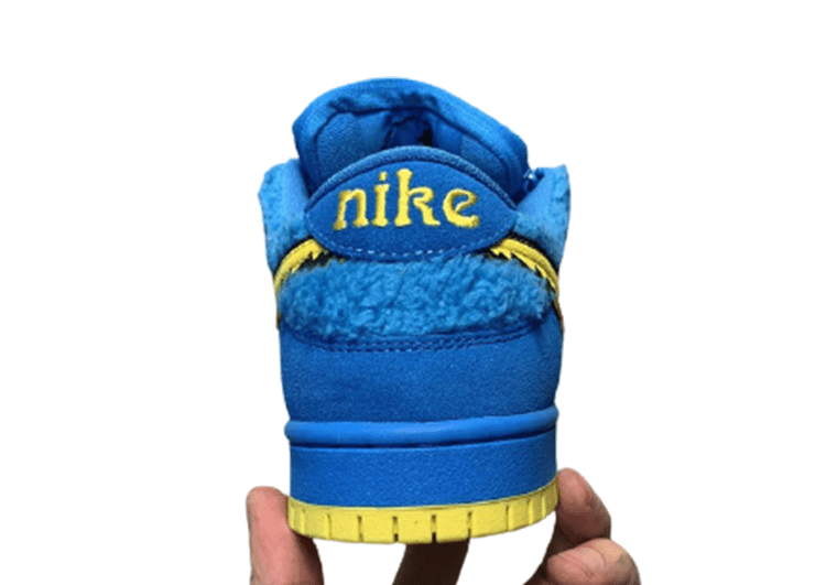 נעליי נייק-NIKE SB DUNK LOW PRO QS - Blue & Yellow Logo – תמונה 8