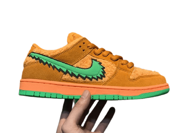 נעליי נייק-NIKE SB DUNK LOW PRO QS - Texas Rose & Emerald Logo – תמונה 2