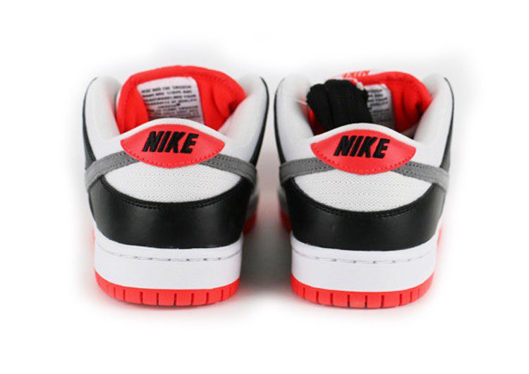 נעליי נייק-NIKE SB DUNK LOW PRO QS - Grey Nurse & Black – תמונה 3