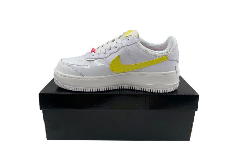 נעלי נייק -Nike Air Force 1 Low Mischka-Citrus – תמונה 6