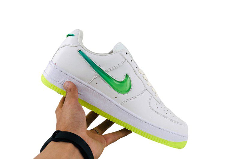 נעלי נייק -Nike Air Force 1 Low White-Fern – תמונה 3