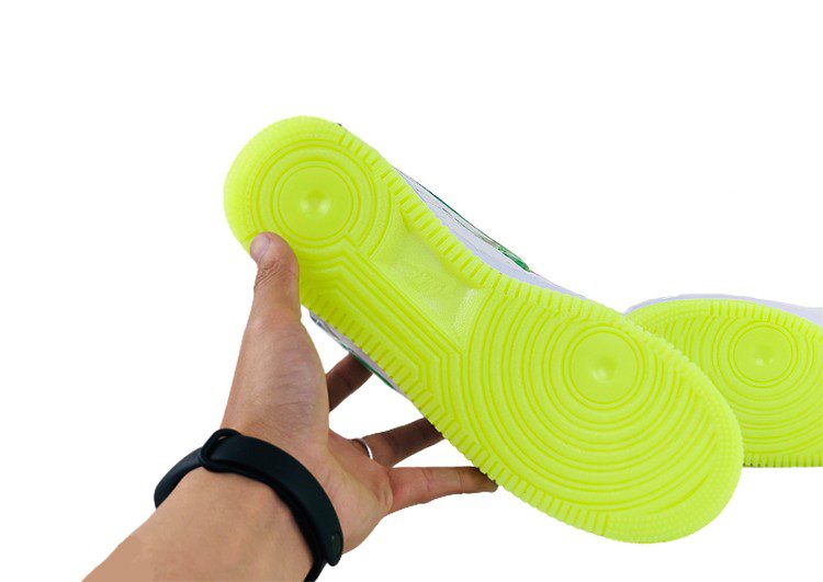 נעלי נייק -Nike Air Force 1 Low White-Fern – תמונה 11