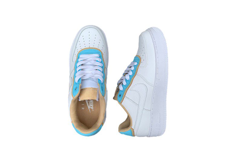 נעלי נייק -Nike Air Force 1 Low white-Summer Sky – תמונה 4