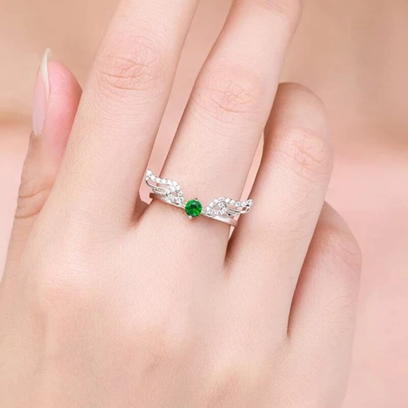 טבעת יוקרה-Silver Feather Rings for Women Cute Angel Wings With Green Crystal – תמונה 2