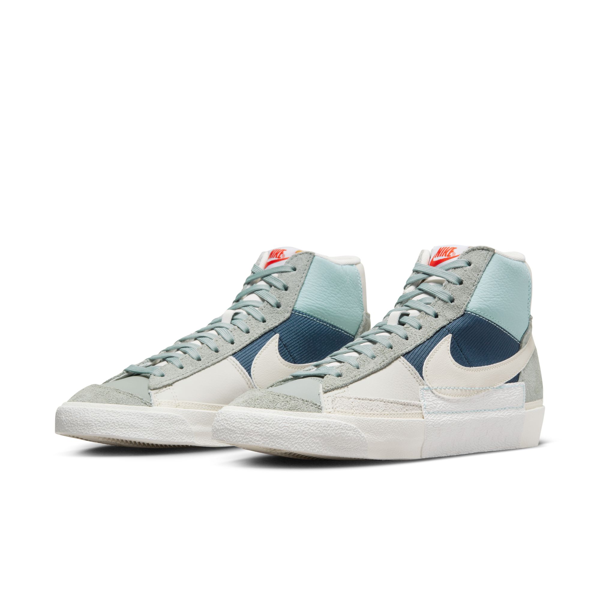 נייק בלייזר גבוהות- NIKE BLAZER MID '77 MICA GREEN LIGHT BONE – תמונה 3