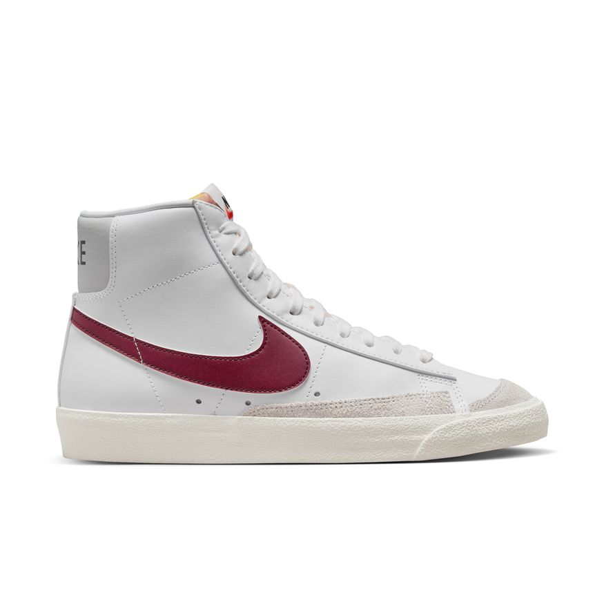 נייק בלייזר גבוהות- NIKE BLAZER MID '77 WHITE DARK BEETROOT
