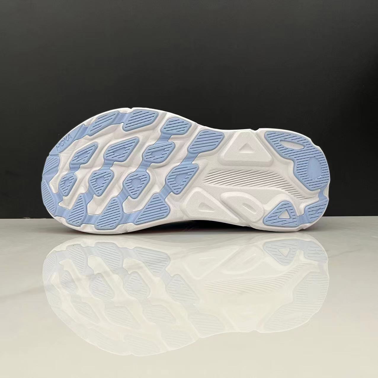 נעלי הוקה-HOKA ONE ONE Clifton 9 White Blue – תמונה 7