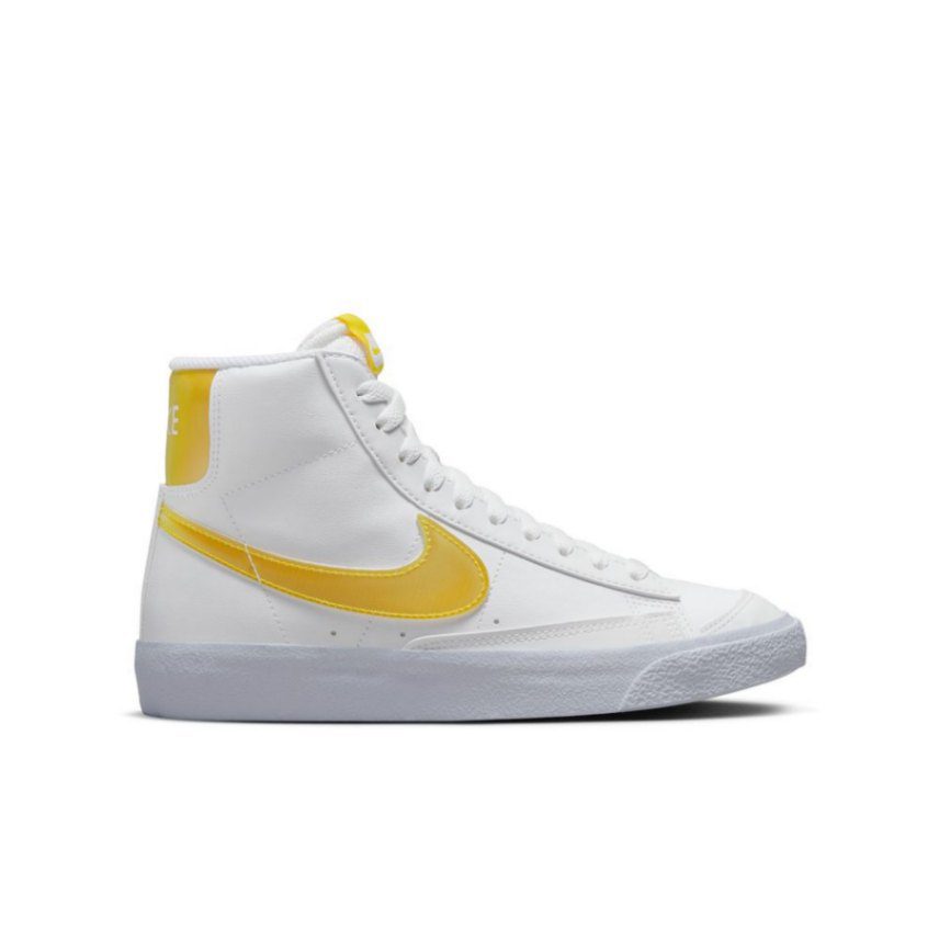 נייק בלייזר גבוהות- NIKE BLAZER MID '77 VINTAGE WHITE YELLOW