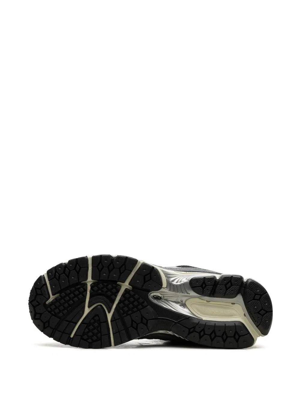 ניו באלאנס - New Balance 2002 R suede sneakers – תמונה 4