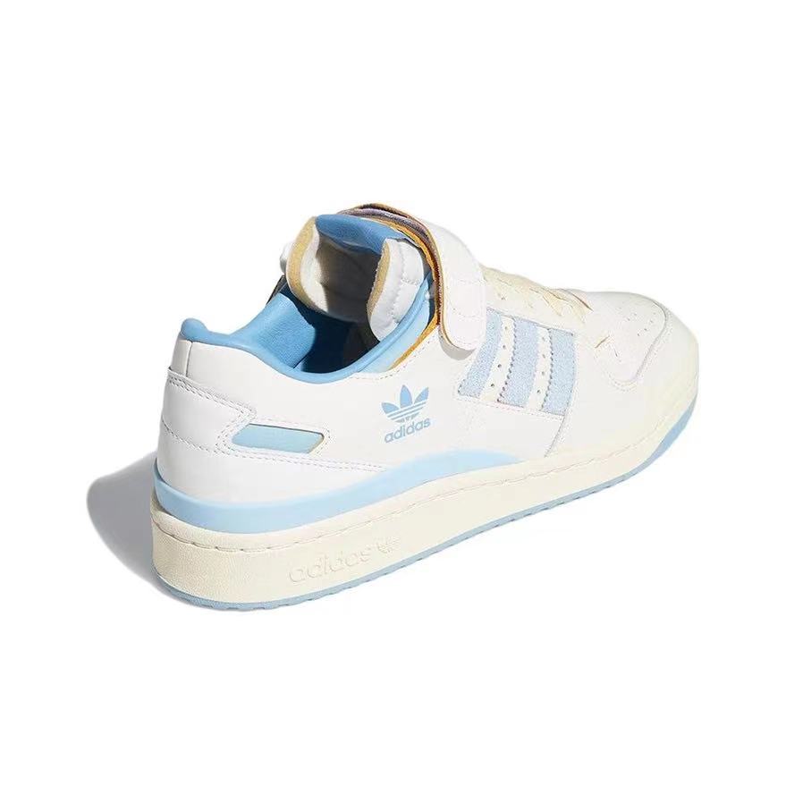 אדידס פורום - ADIDAS FORUM Low Off white/Sky Blue SNEAKERS – תמונה 4