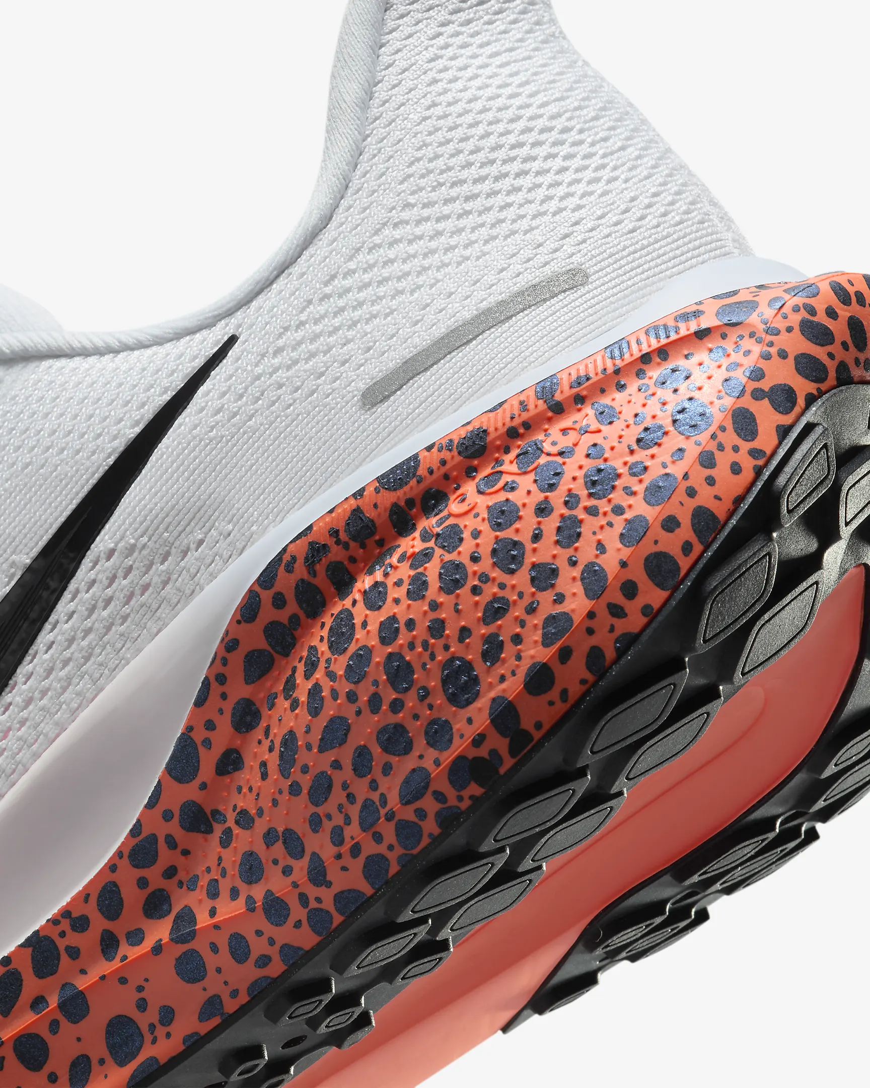 נעלי נייק פגסוס - Nike Pegasus 41 Electric White ange – תמונה 8