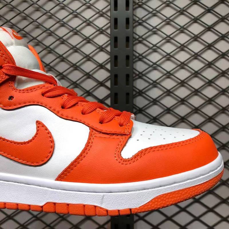 נייק דאנק- NIKE DUNK HIGH Red White – תמונה 10