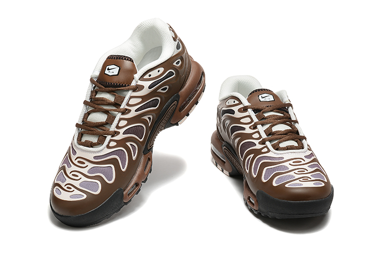 נעלי נייק- NIKE AIR MAX PLUS DRIFT Brown White – תמונה 4
