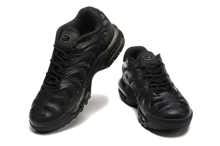נעלי נייק- NIKE AIR MAX PLUS DRIFT Black – תמונה 3