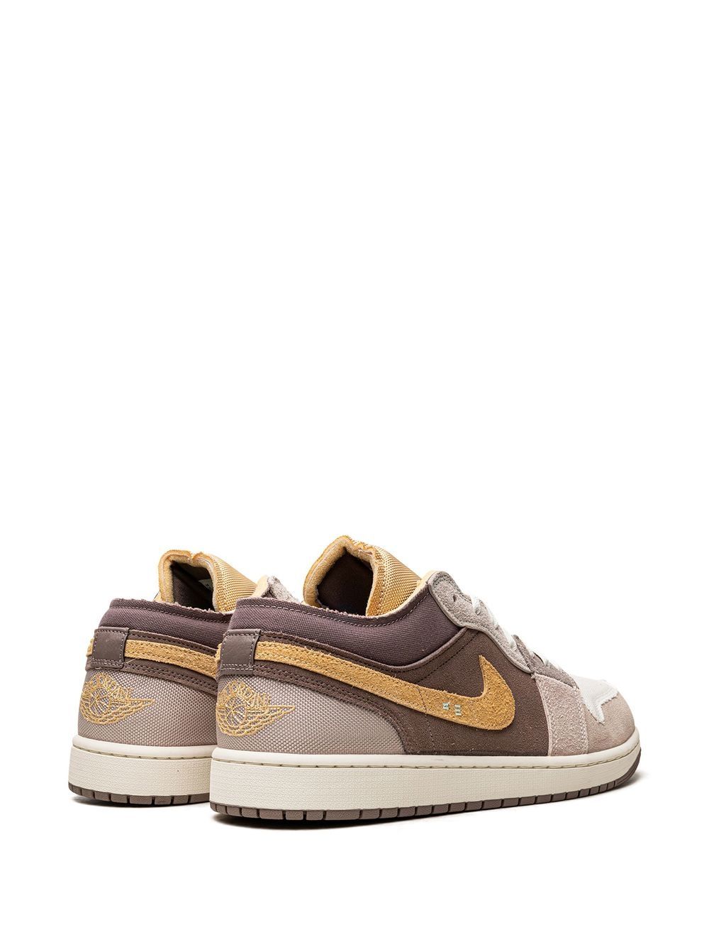 נייק ג'ורדן -NIKE AIR JORDAN 1 LOW - Taupe Haze – תמונה 3
