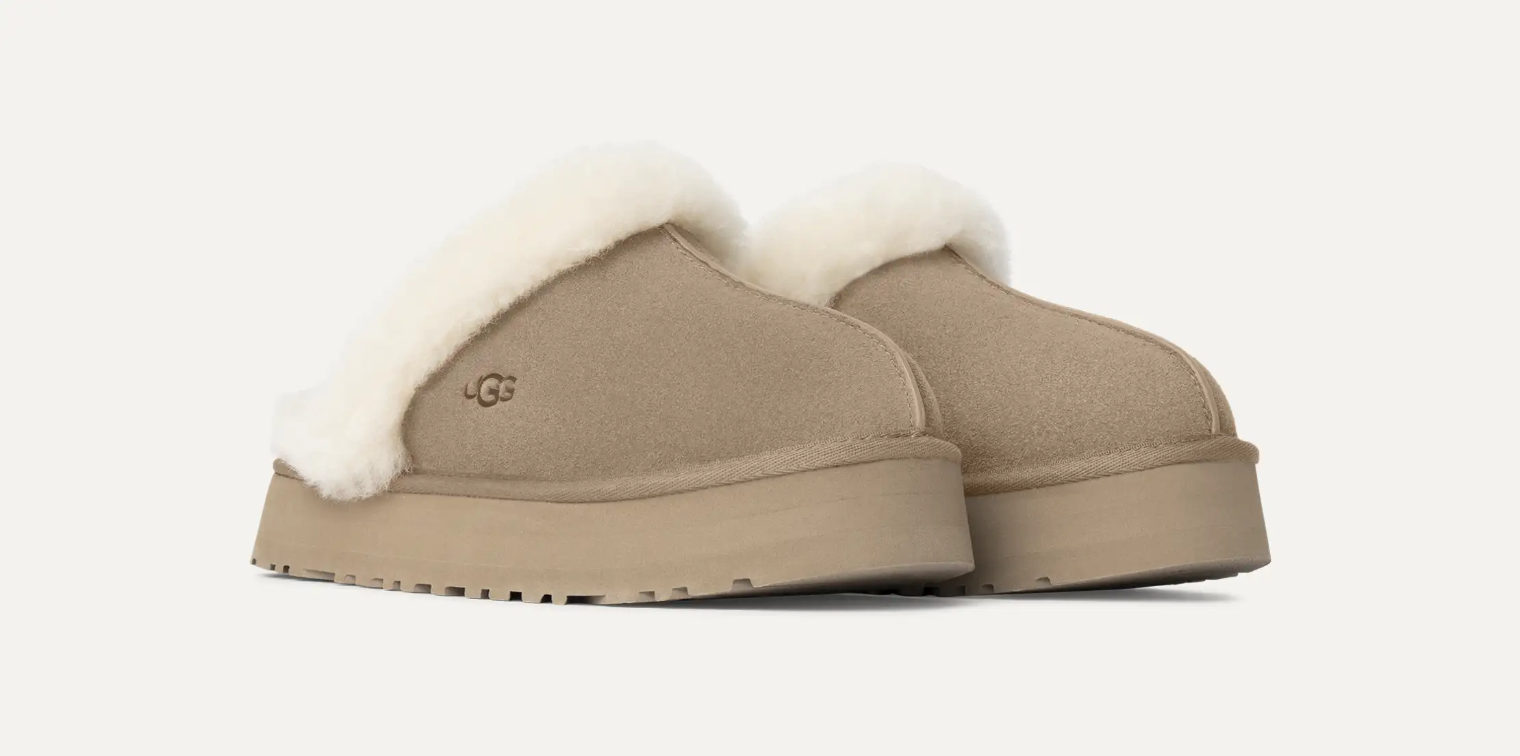 UGG Tazzelle Plush Platform – נעלי האג נשים פרווה פלטפורמה – תמונה 19