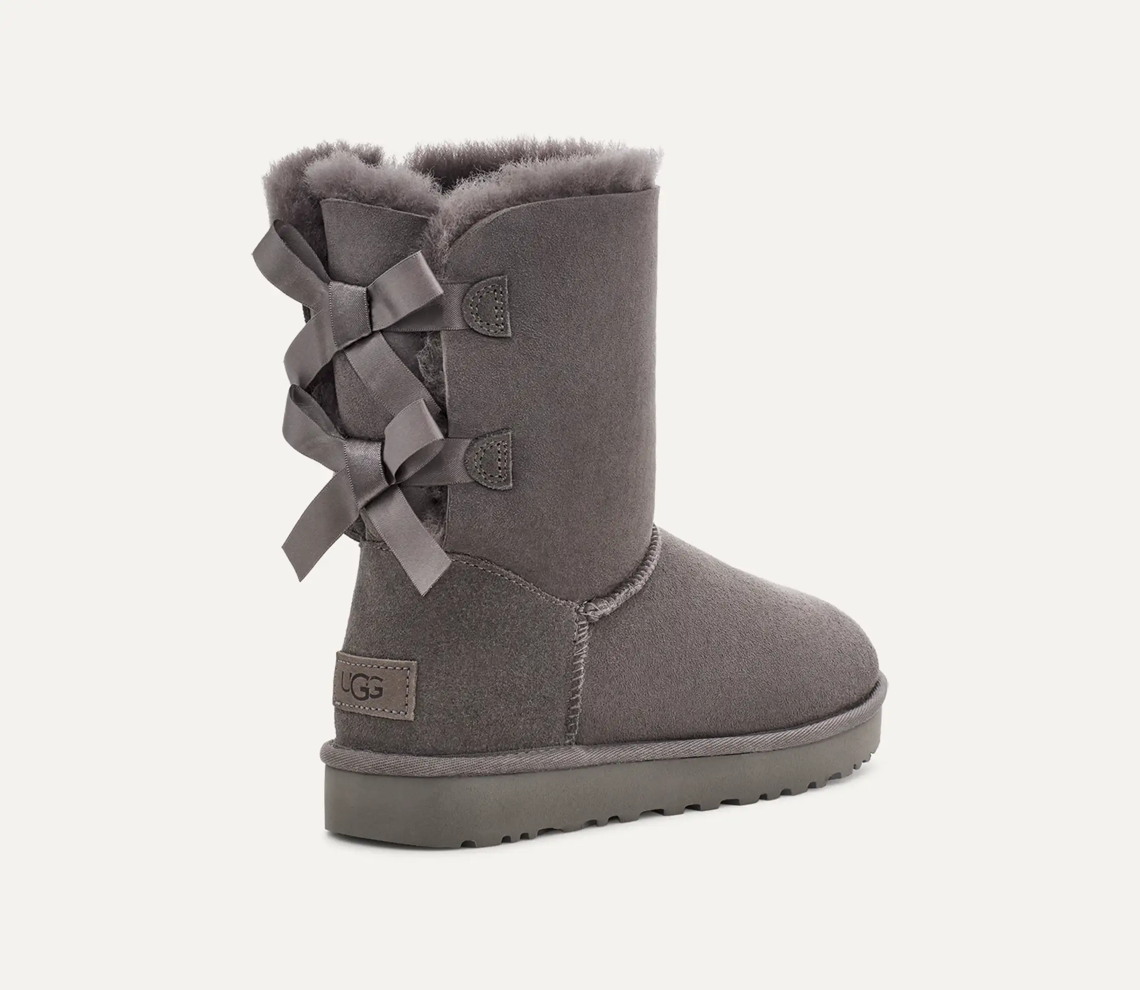 UGG Shearling Bow Boots – מגפי האג נשים עם סרטים אחוריים – תמונה 8